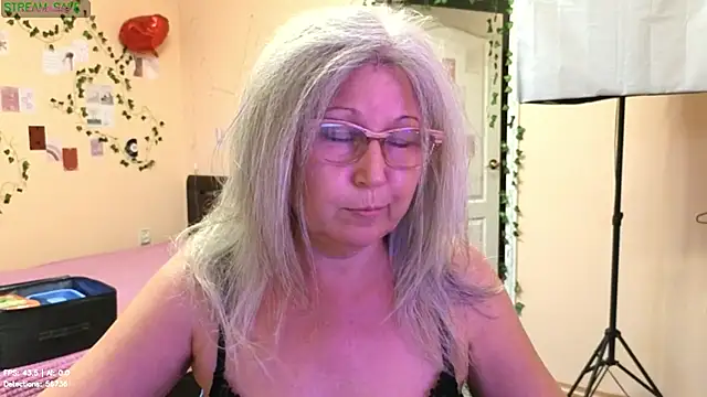 Snapshot of Wane_Witch chatting on 07.29.26 Wane Witch online show from 07.29.26