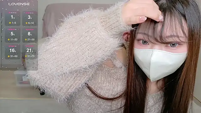 Snapshot of Ran-o0_0o chatting on 03.09.25 Ran-o0 0o online show from 03.09.25