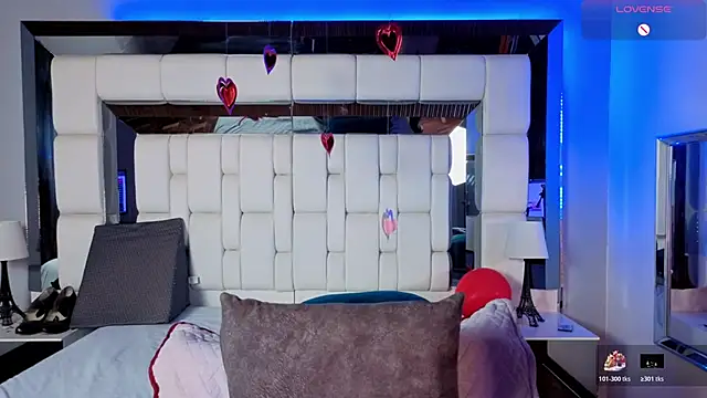 Sarafountain online show from 02.27.26