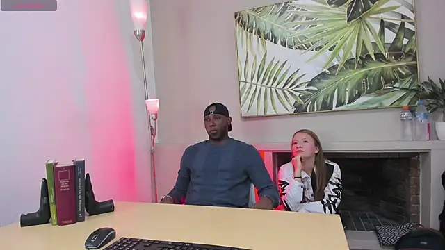 Snapshot of carter_sophia_ chatting on 03.06.25 carter sophia online show from 03.06.25