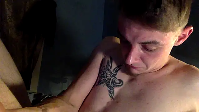 Snapshot of Ilovepussy1911 chatting on 03.18.26 Ilovepussy1911 online show from 03.18.26