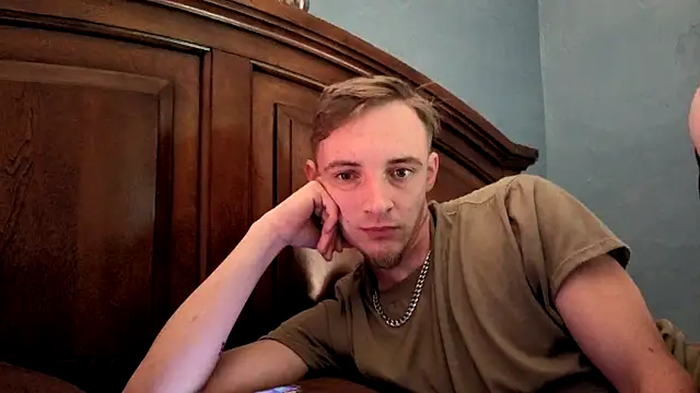 Snapshot of Ilovepussy1911 chatting on 03.20.26 Ilovepussy1911 online show from 03.20.26