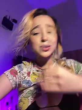 Amorkiss  online show from 02.26.26