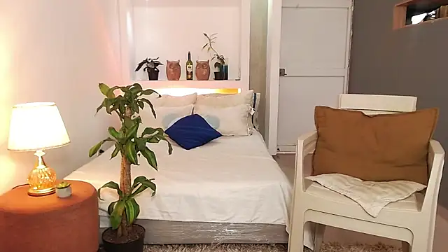 juanes puthee online show from 11.10.25