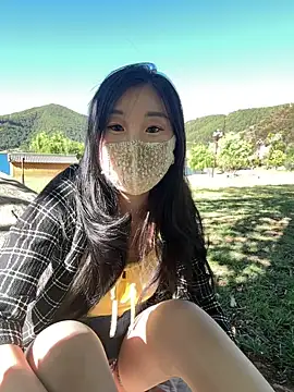 Snapshot of shaovu chatting on 05.25.26 shaovu online show from 05.25.26