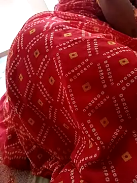 Snapshot of adp-007 chatting on 11.15.25 adp-007 online show from 11.15.25