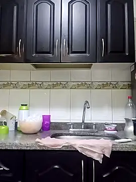 victoria wayne online show from 10.03.25