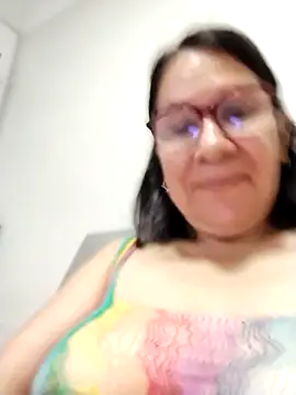 victoria wayne online show from 05.11.26