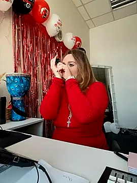 Snapshot of Juicy_PeachLux chatting on 03.01.26 Juicy PeachLux online show from 03.01.26