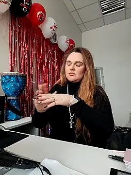 Snapshot of Juicy_PeachLux chatting on 03.04.26 Juicy PeachLux online show from 03.04.26