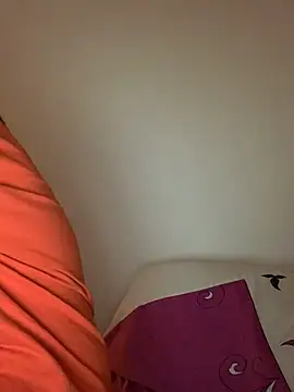 Snapshot of Saysay-7 chatting on 10.29.25 Saysay-7 online show from 10.29.25