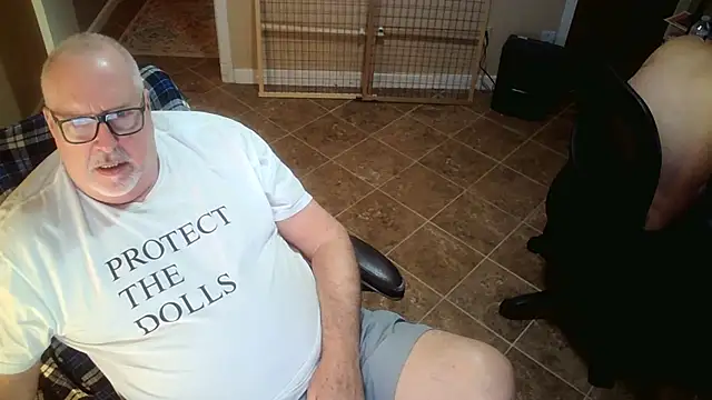 superbearboss online show from 10.12.25