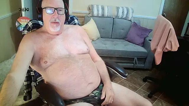 superbearboss online show from 05.09.26