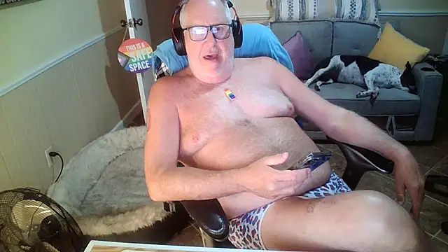 superbearboss online show from 06.26.26