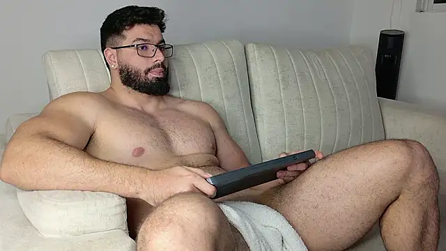 Snapshot of Roman_Lux chatting on 02.18.26 Roman Lux online show from 02.18.26