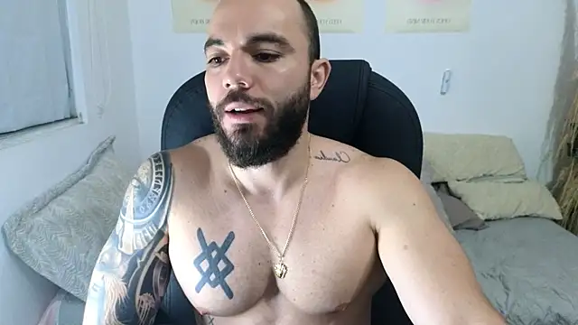 Isaac Carter online show from 12.04.25