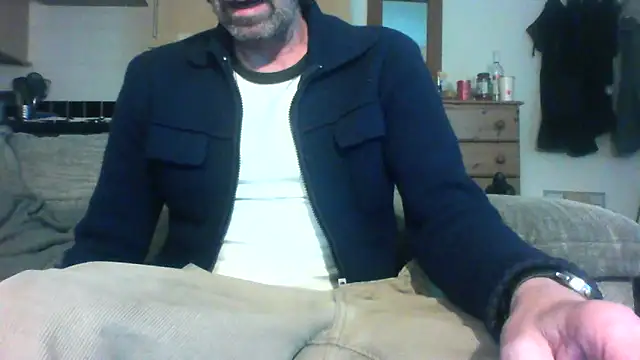 Snapshot of Grower_and_shower chatting on 05.14.26 Grower and shower online show from 05.14.26
