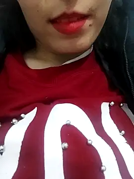 saraaxx1 online show from 03.10.25