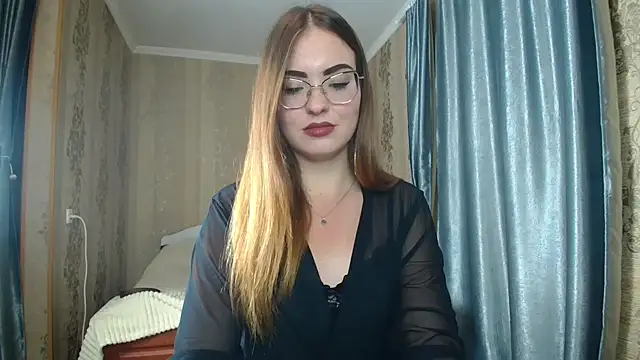 Leila Kissyu online show from 09.27.25