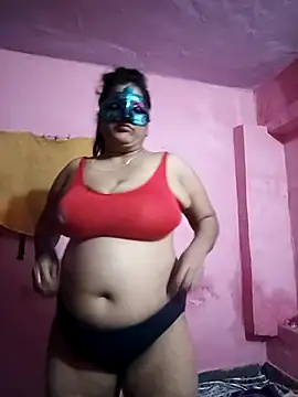 Snapshot of Rashmi_Rai chatting on 03.08.25 Rashmi Rai online show from 03.08.25