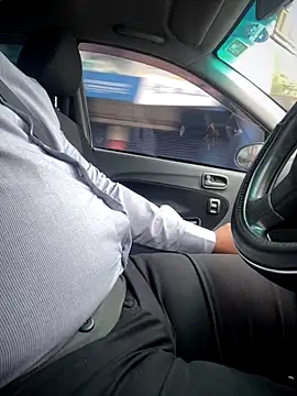 Snapshot of dam-her-boy chatting on 09.10.25 dam-her-boy online show from 09.10.25