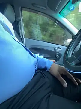 Snapshot of dam-her-boy chatting on 10.14.25 dam-her-boy online show from 10.14.25