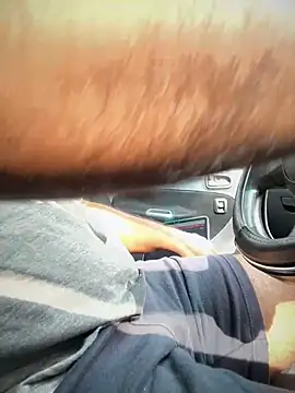 Snapshot of dam-her-boy chatting on 11.05.25 dam-her-boy online show from 11.05.25