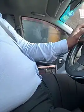 Snapshot of dam-her-boy chatting on 11.10.25 dam-her-boy online show from 11.10.25