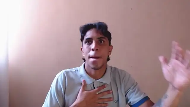 Snapshot of Monkey_uchiha777 chatting on 10.14.25 Monkey uchiha777 online show from 10.14.25