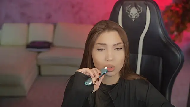 Billie054 online show from 11.15.25