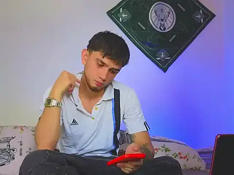 samevansx  online show from 12.02.25