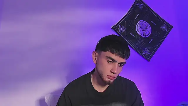 samevansx  online show from 06.02.26