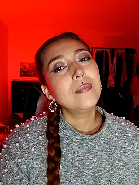Snapshot of Luz_delunaa chatting on 03.17.25 Luz delunaa online show from 03.17.25