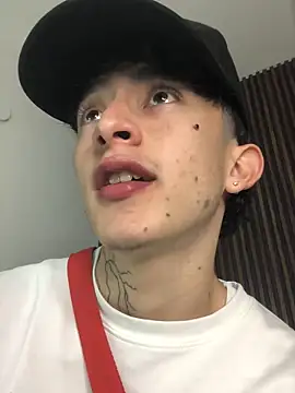 troy rouge online show from 10.03.25