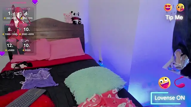 Snapshot of vella_sex chatting on 11.06.25 vella sex online show from 11.06.25