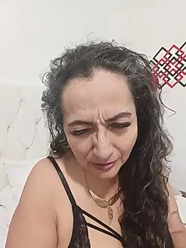 Snapshot of AlessandraLeroy chatting on 07.19.26 AlessandraLeroy online show from 07.19.26