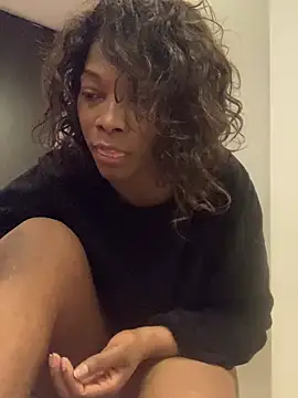 Snapshot of Nahomy_gree chatting on 03.15.25 Nahomy gree online show from 03.15.25