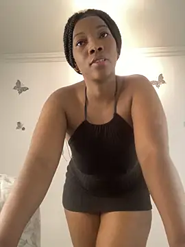 Snapshot of Nahomy_gree chatting on 10.02.25 Nahomy gree online show from 10.02.25