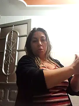 Luna-nevada online show from 10.30.25