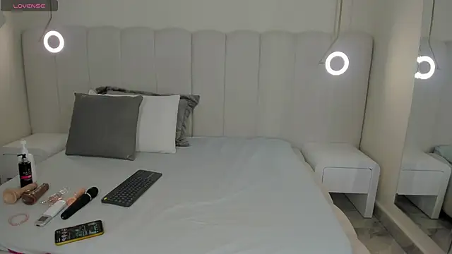 riri candy online show from 10.15.25