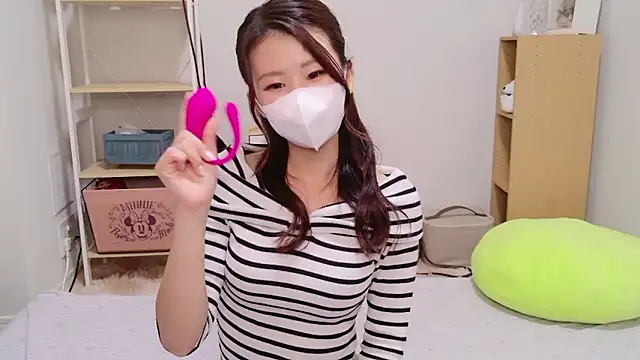 Snapshot of -COCOAtann- chatting on 10.02.25 -COCOAtann- online show from 10.02.25