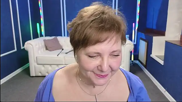 Kira Kenet online show from 03.21.25