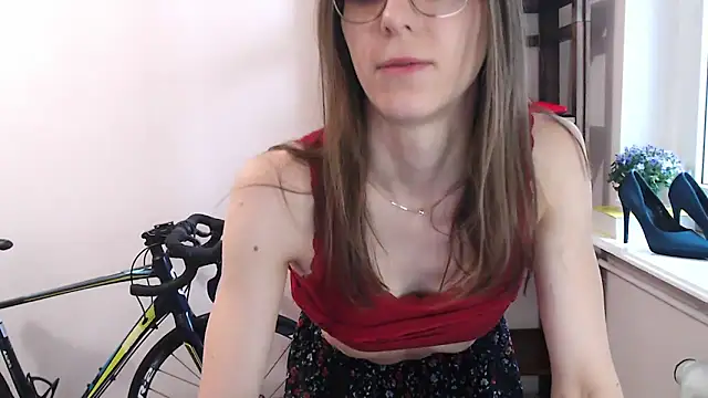 love megi online show from 02.08.26