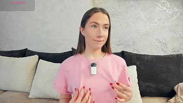 Kira mindnes online show from 11.28.25