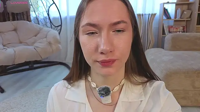 Kira mindnes online show from 12.16.25