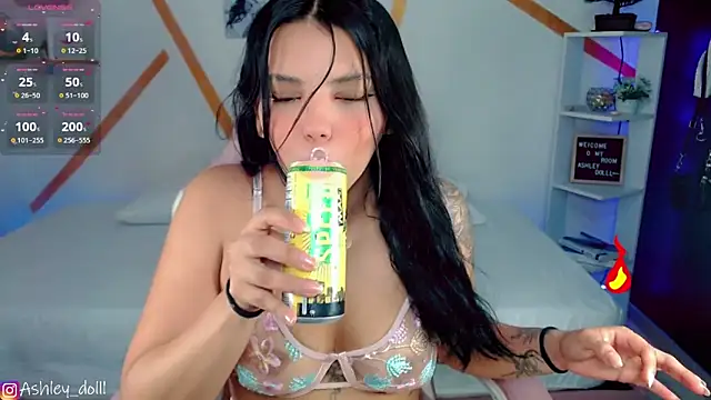 Snapshot of Ashley_dolll chatting on 03.18.25 Ashley dolll online show from 03.18.25