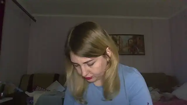 Snapshot of Saxophonistka chatting on 03.03.26 Saxophonistka online show from 03.03.26