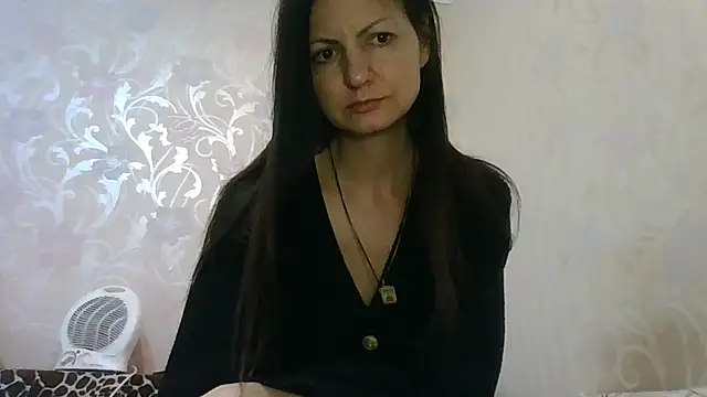 AliseWats online show from 11.22.25