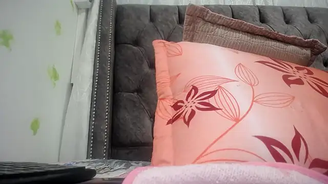 ANA-BULLOCK- online show from 09.15.25