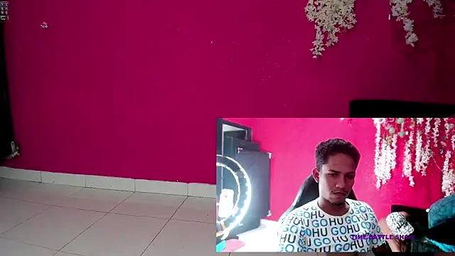 hot dirty paradise 66 online show from 10.03.25